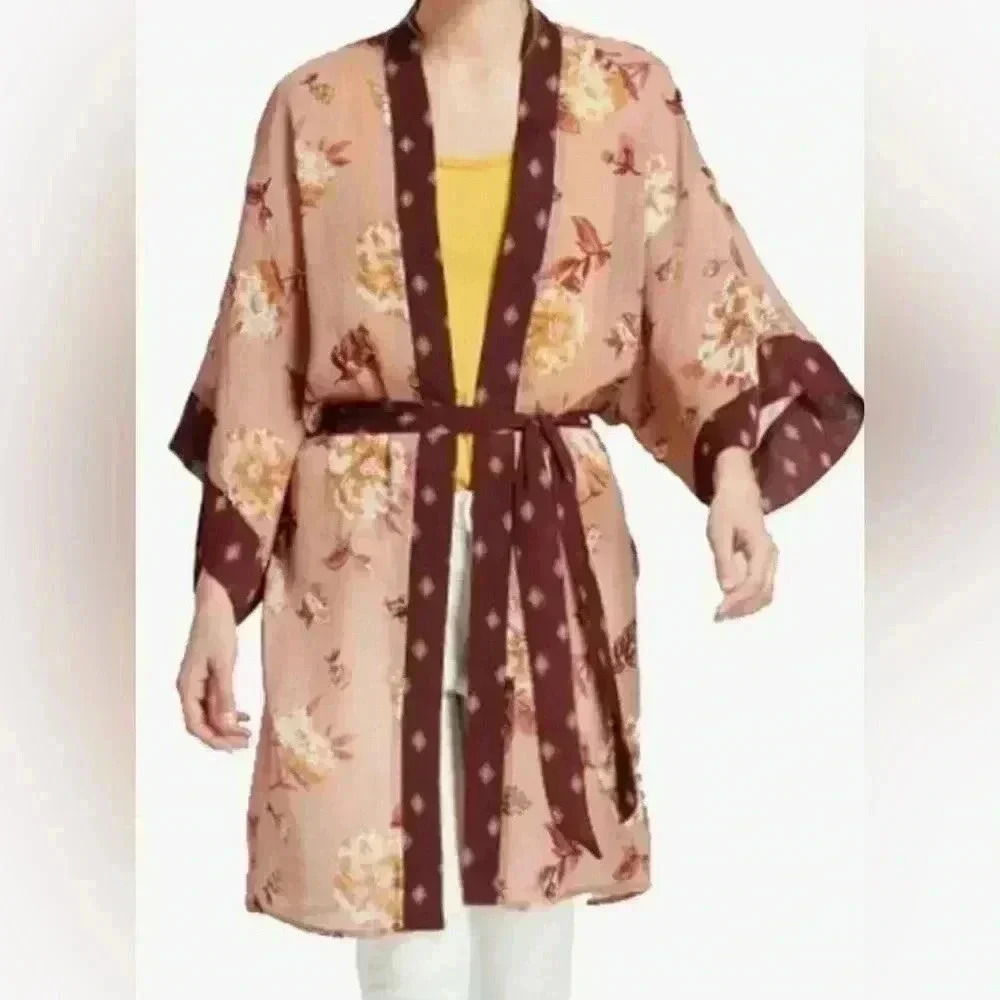 Xhiliration | Blush Pink Floral Print Long Sleeve Sheer Kimono Jacket | Size M/L